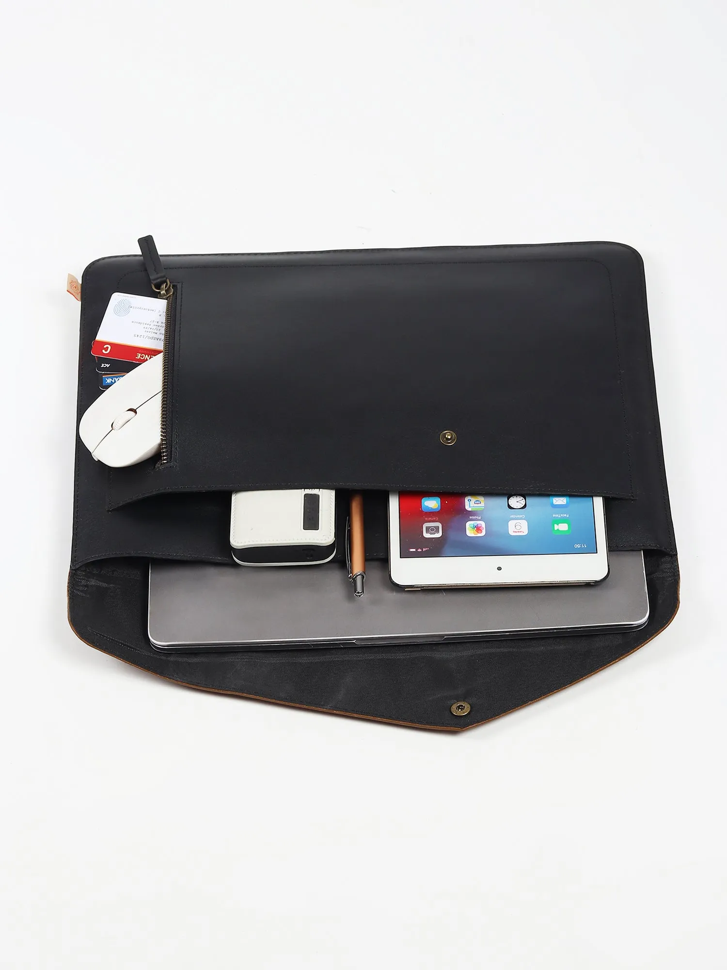 ABAZE - LEATHER LAPTOP SLEEVE