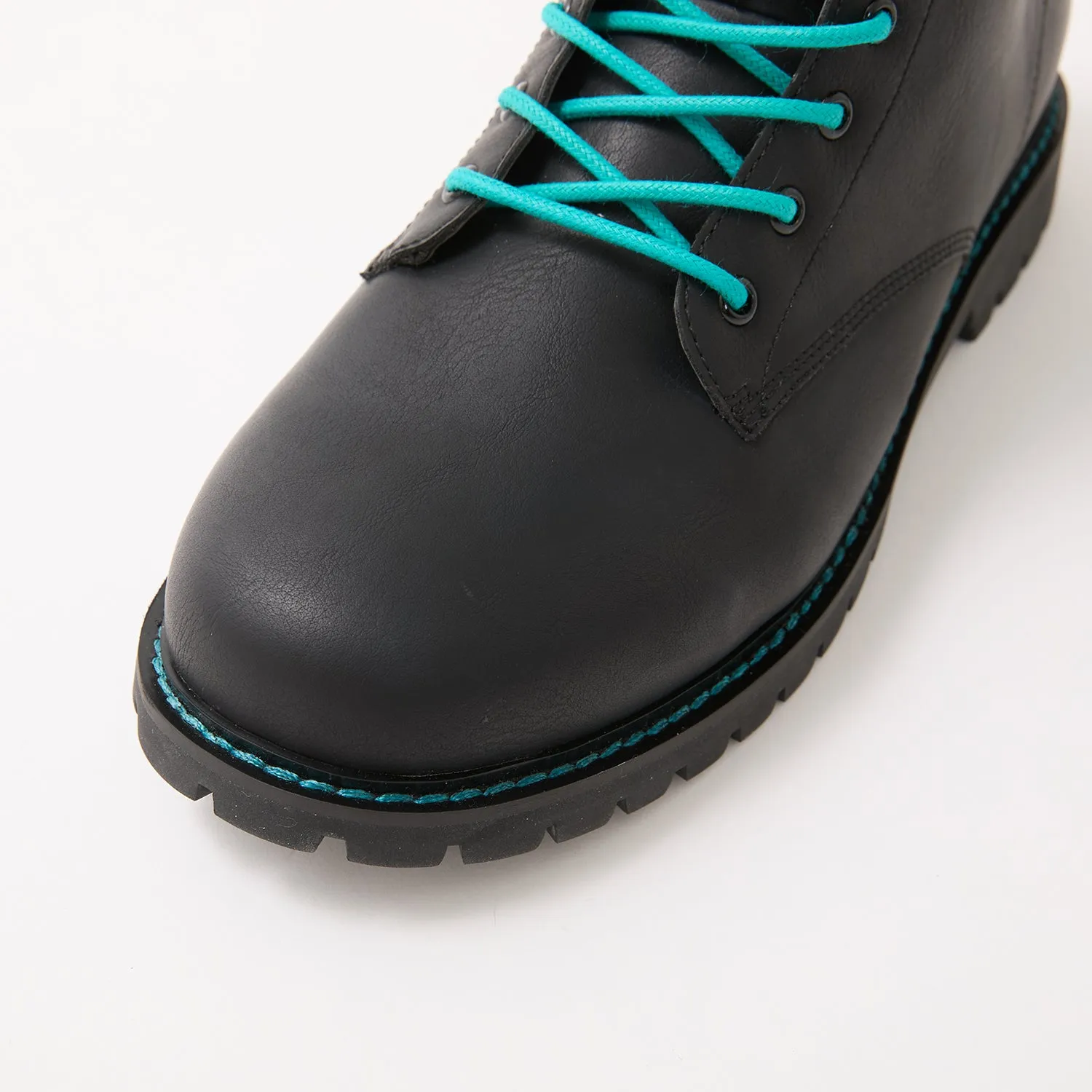 Hatsune Miku Model Boots