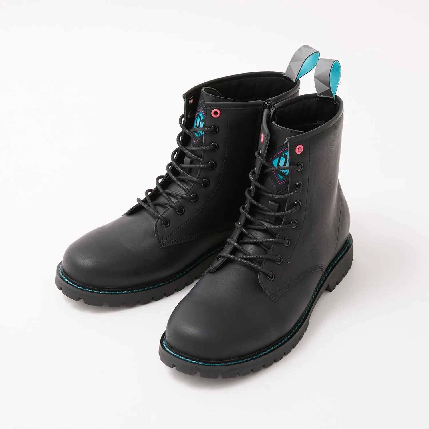 Hatsune Miku Model Boots