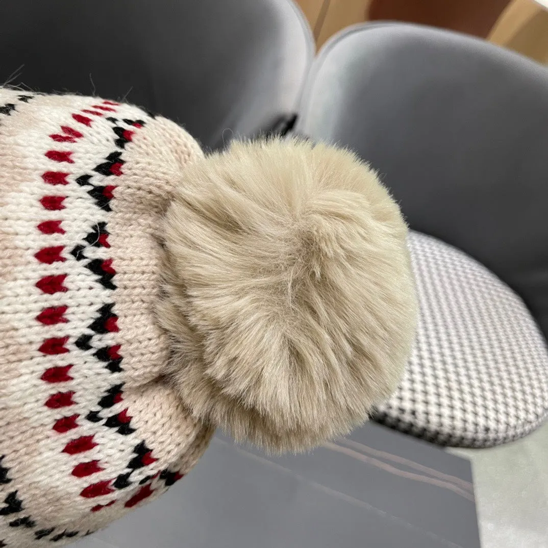 PLUSH EARMUFFS HAT IN COLORFUL WOOL AND RABBIT FUR 408170