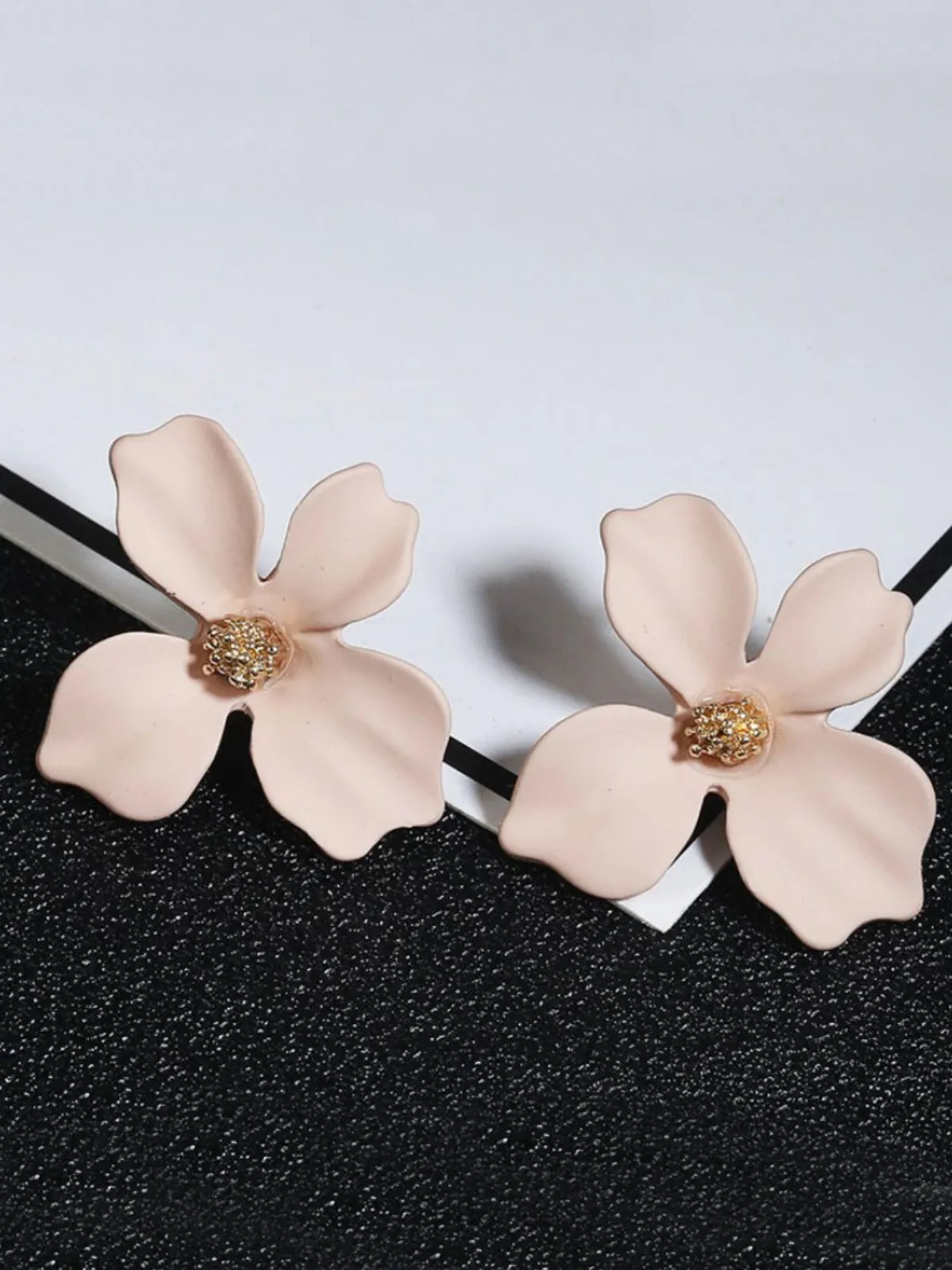 Pretty Petals Flower Earrings