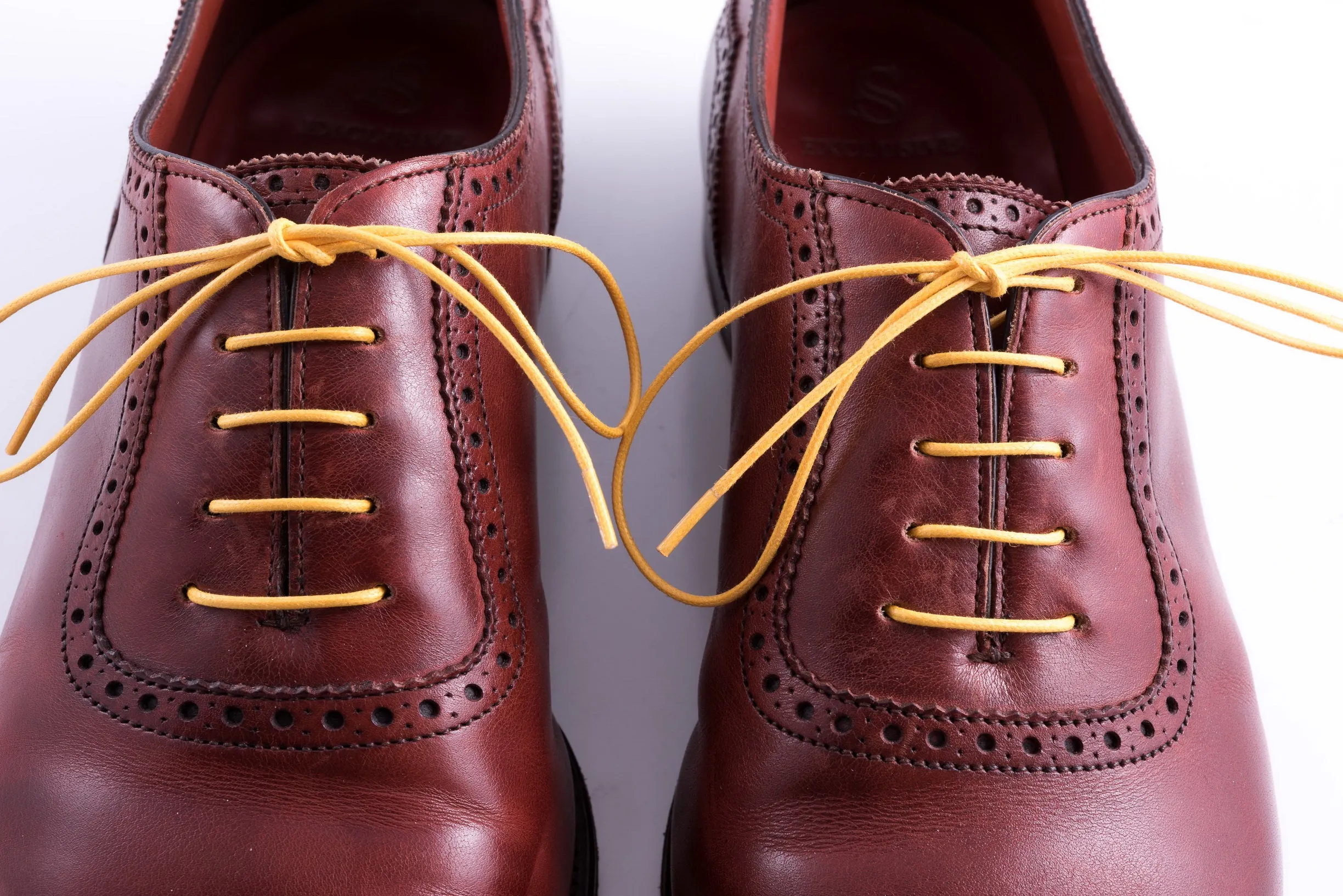 Round Rich Yellow Waxed Cotton Shoelaces